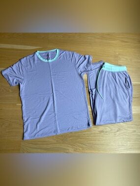 Lavender Short-Sleeve Pajama Set with Mint Trim - Women's Sleepwear